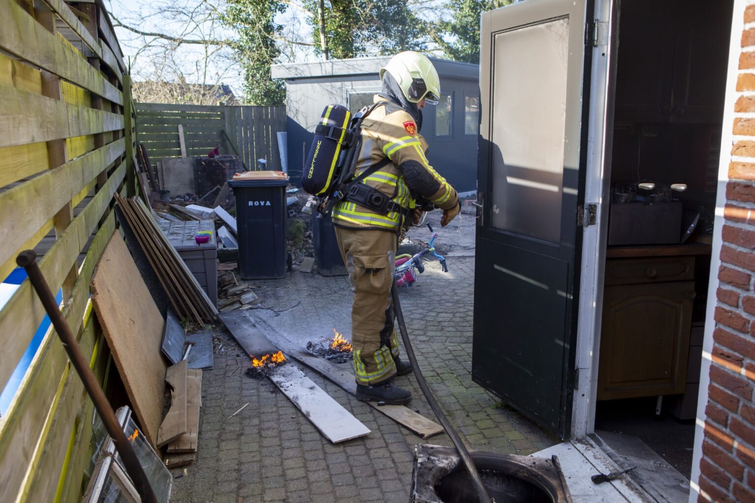 Brandje In Garage Lemele Snel Onder Controle Sukerbiet Nl