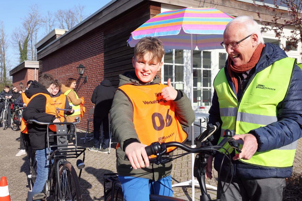 Verkeersexamen Lemelerveld (13) Klein