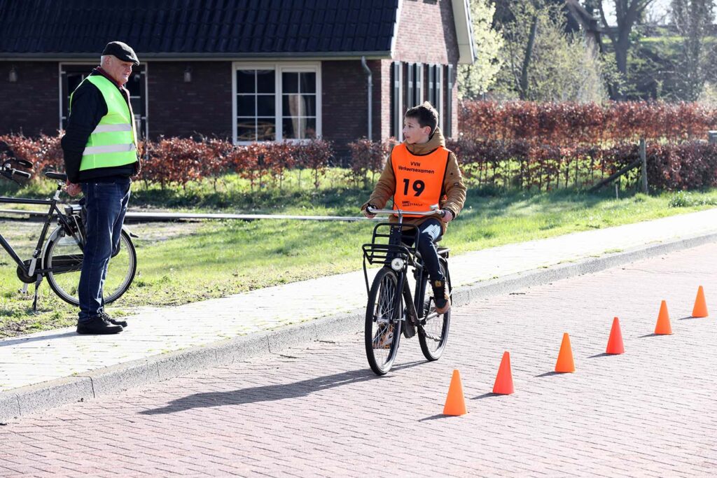 Verkeersexamen Lemelerveld (33) Klein