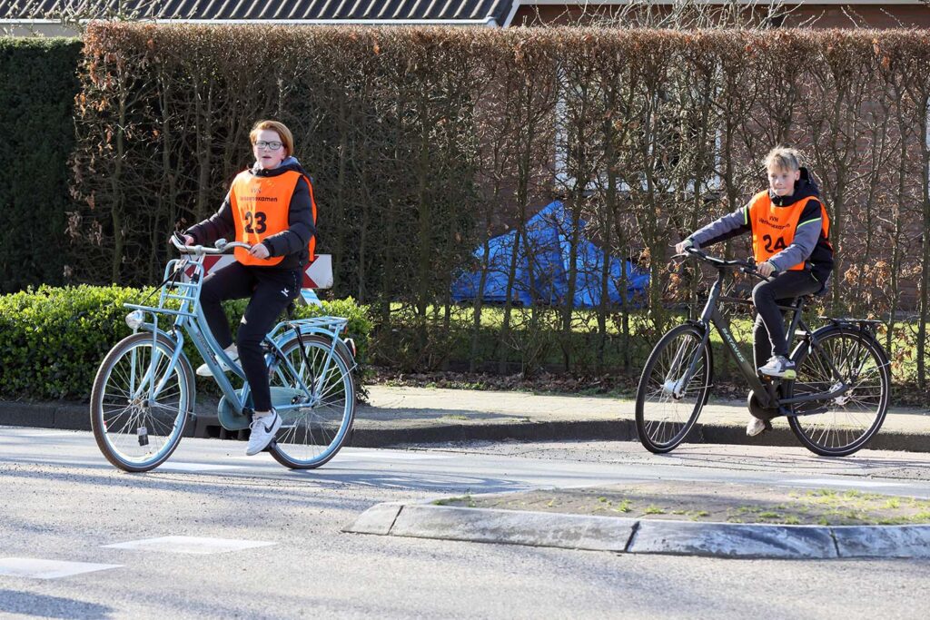 Verkeersexamen Lemelerveld (43) Klein