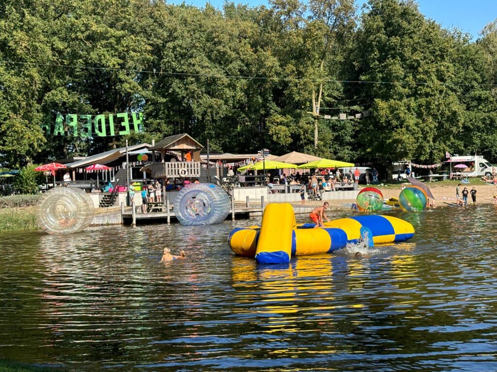 Jubileum Zwembad Heidepark (10)