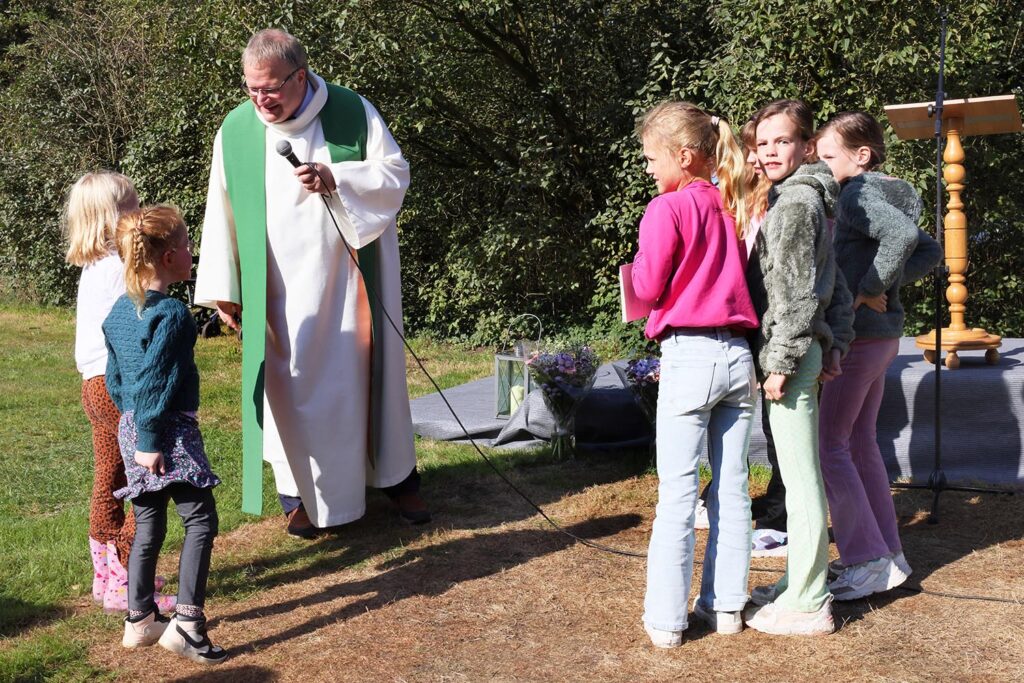 Vredesdienst Lemelerberg (12)