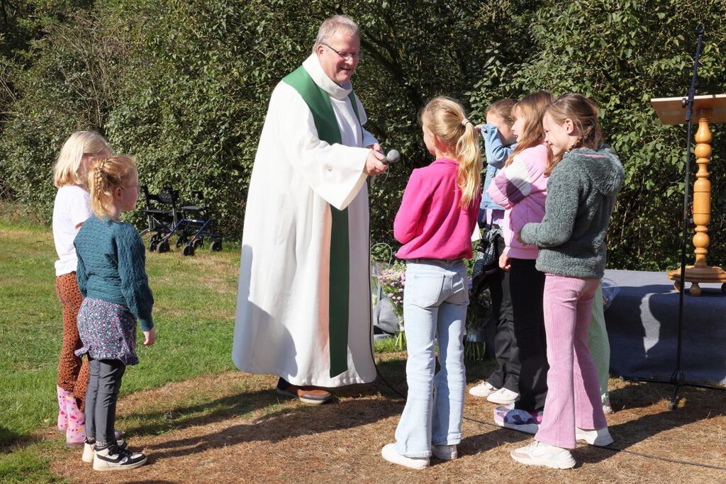 Vredesdienst Lemelerberg (13)