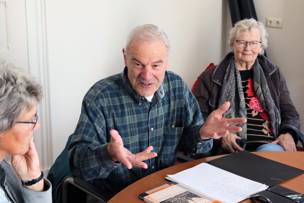 Tentoonstelling 150 Jaar Parochie Lemelerveld (30)